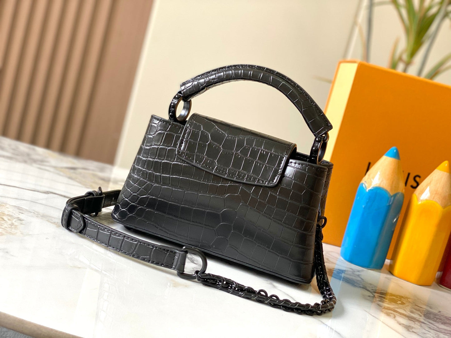 Elite Carryalls