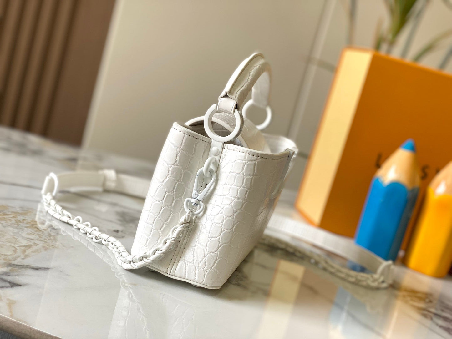 Elite Carryalls