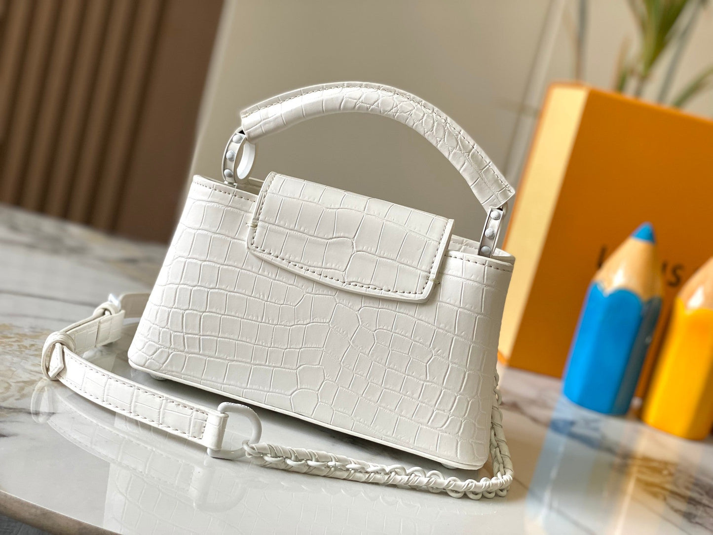Elite Carryalls