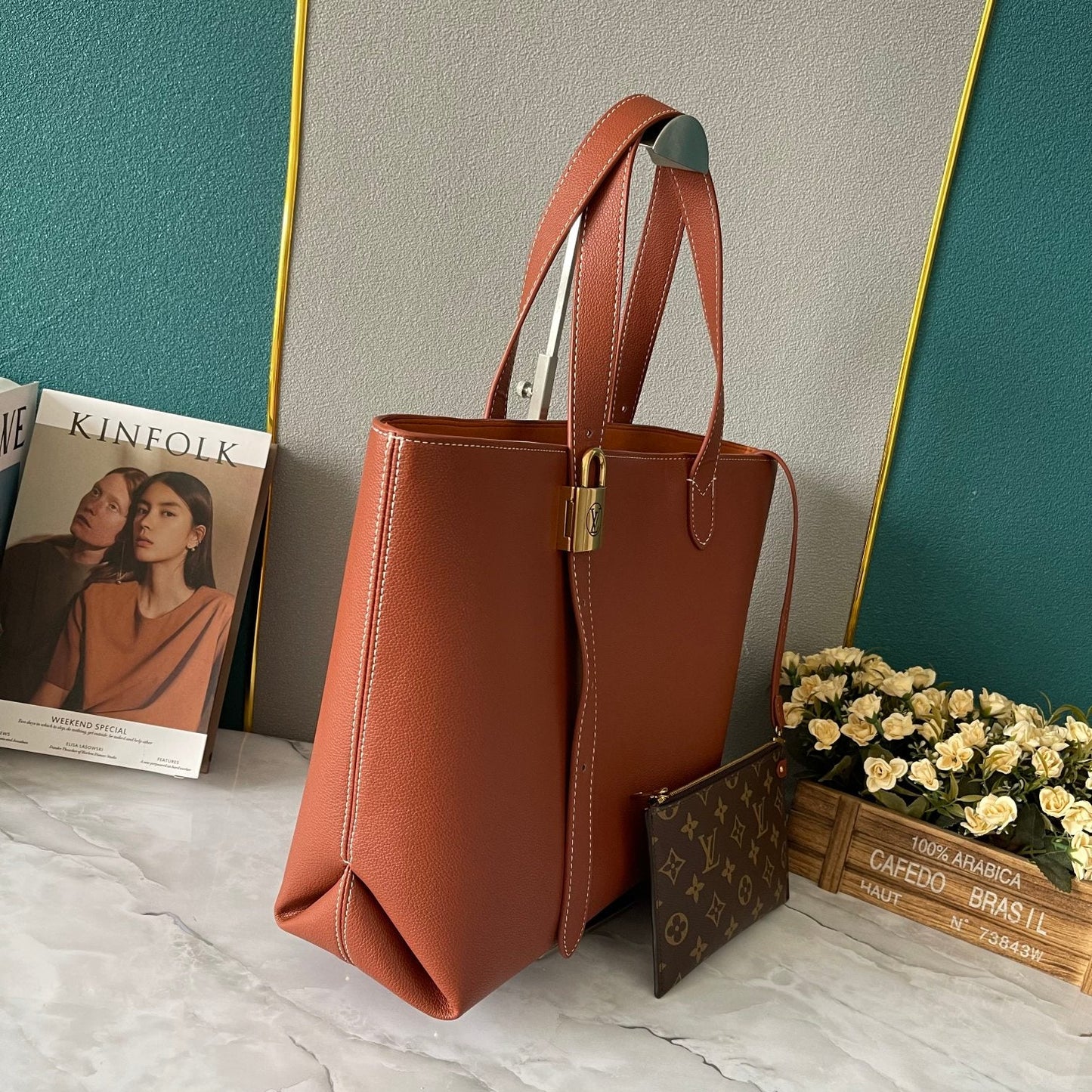 Elite Carryalls