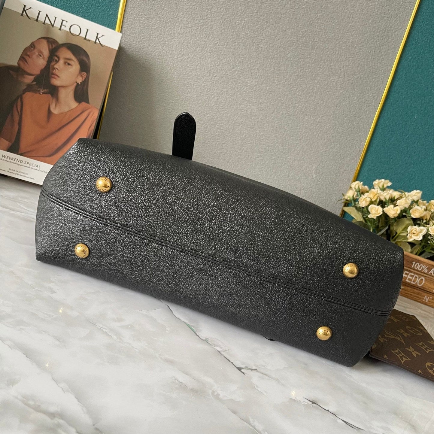 Elite Carryalls