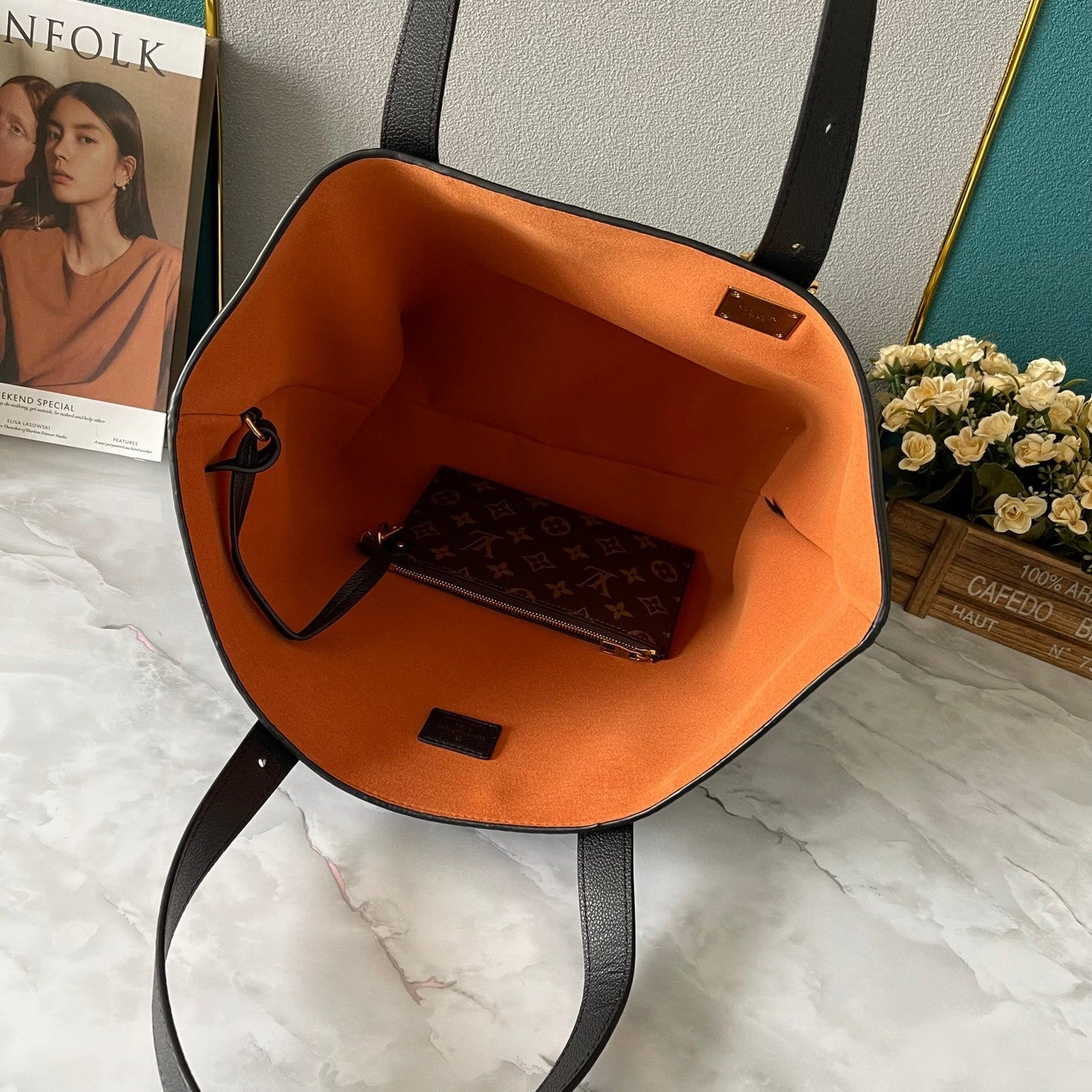 Elite Carryalls