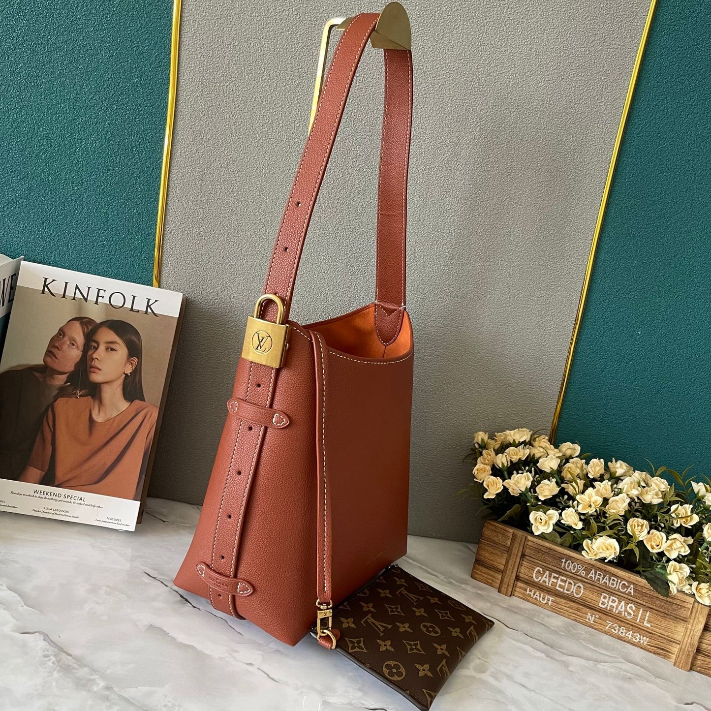 Elite Carryalls