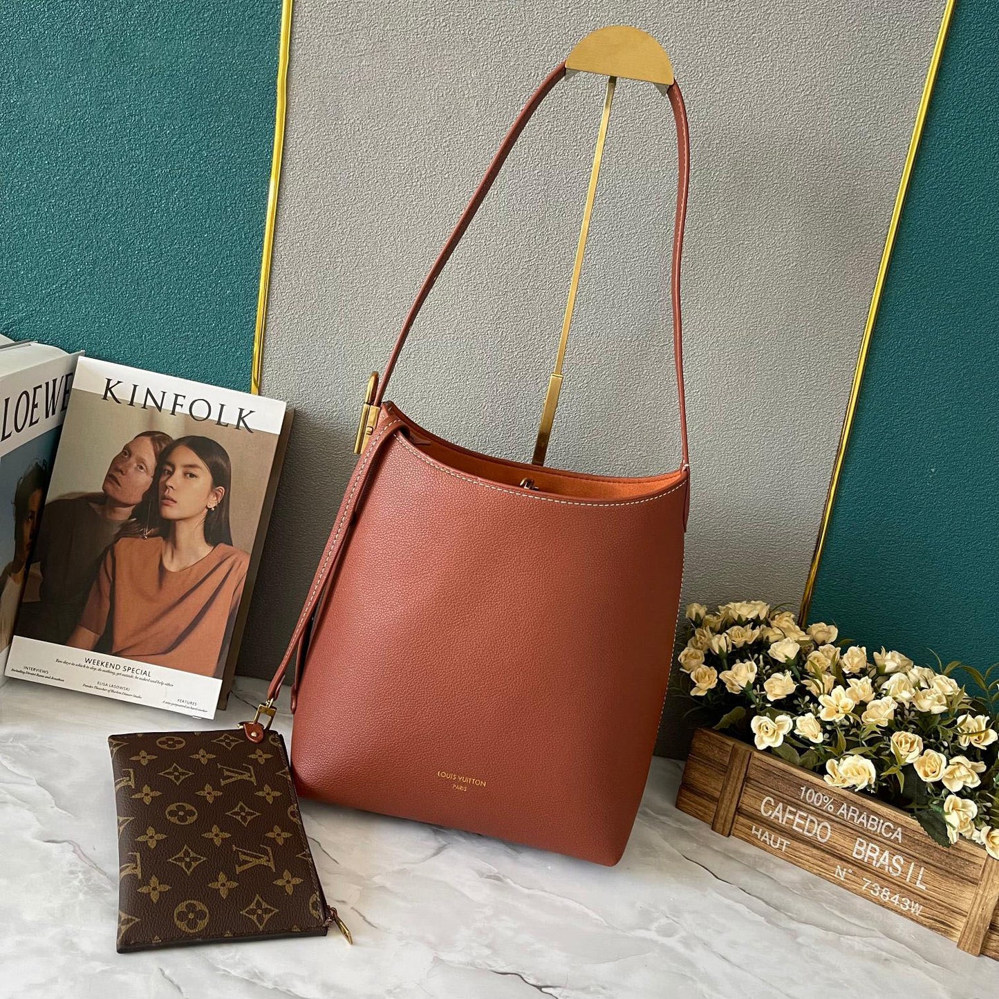 Elite Carryalls
