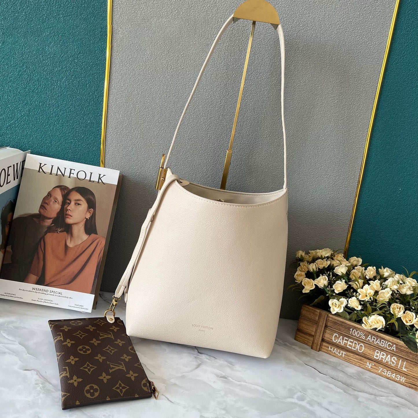 Elite Carryalls