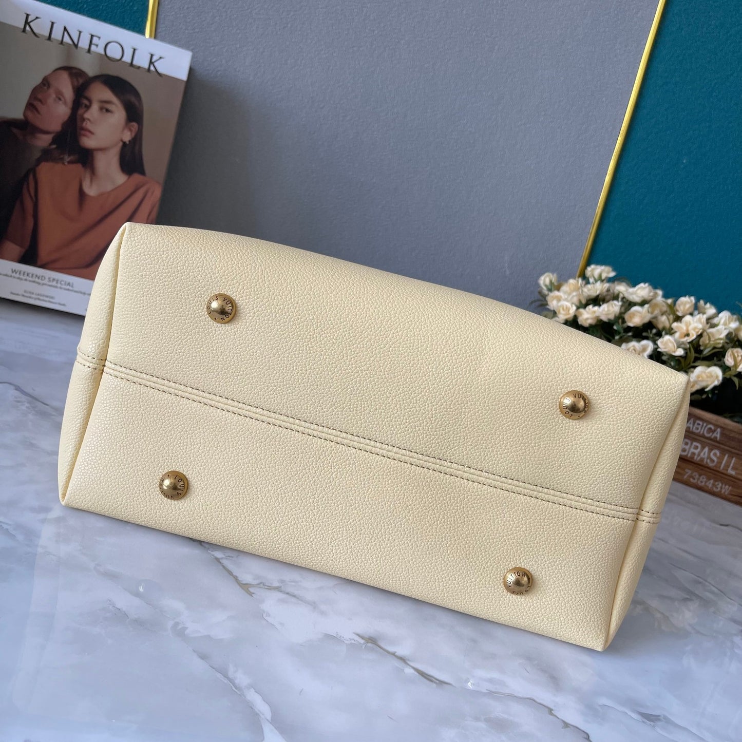 Elite Carryalls