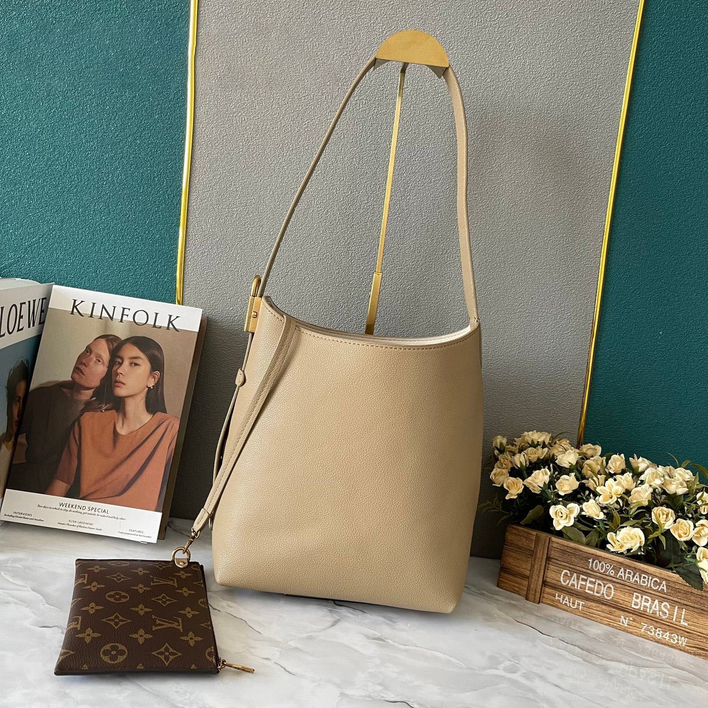 Elite Carryalls