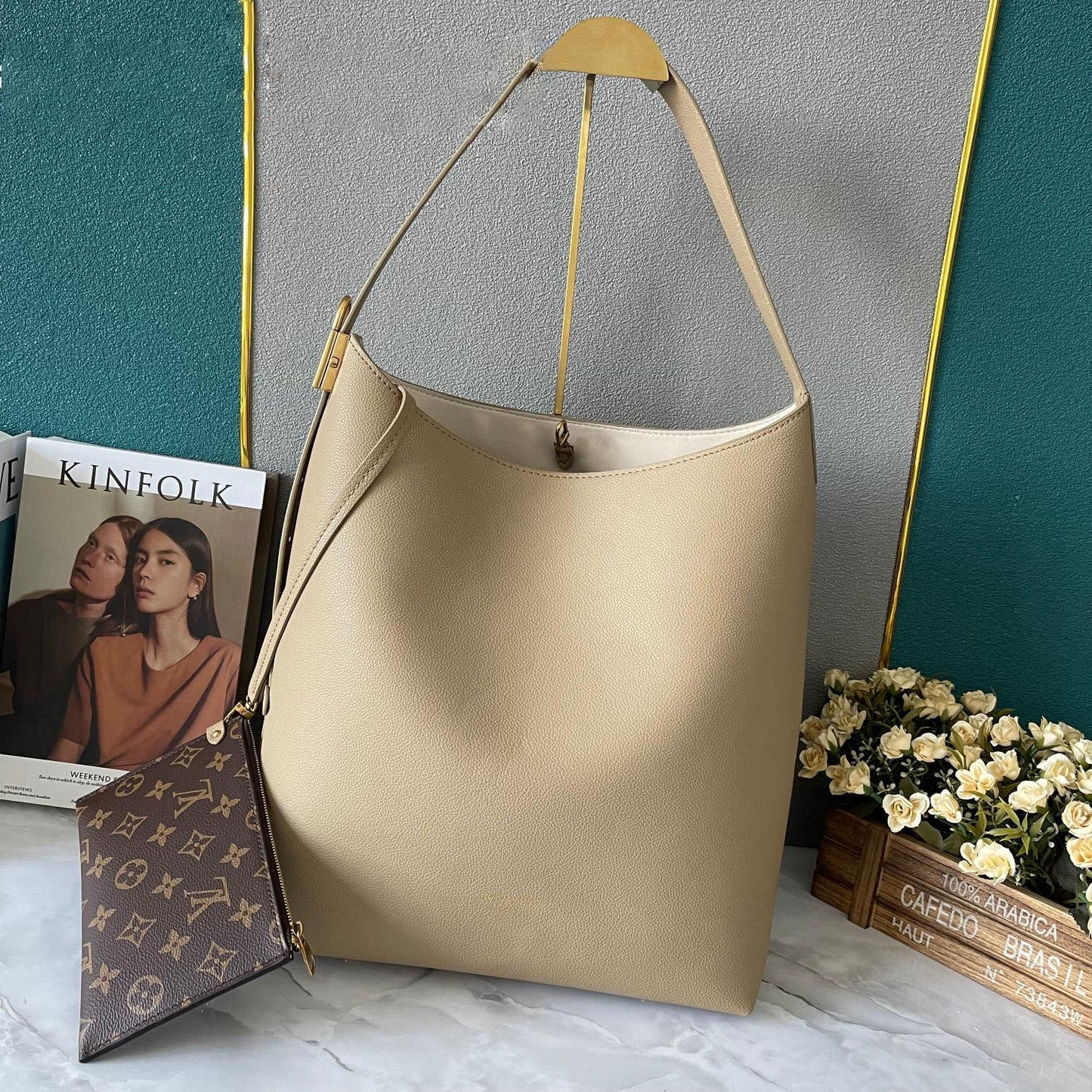 Elite Carryalls