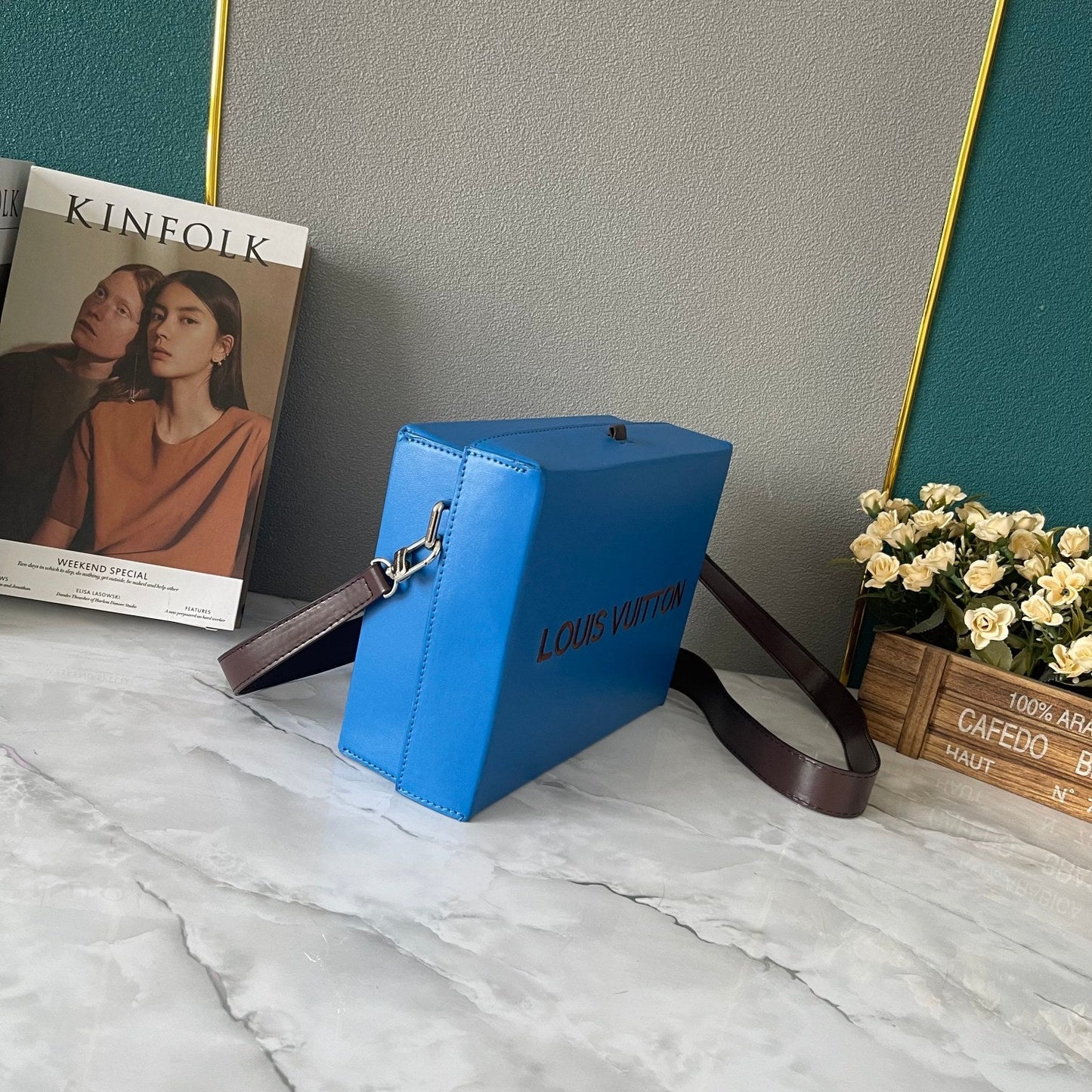 Elite Carryalls