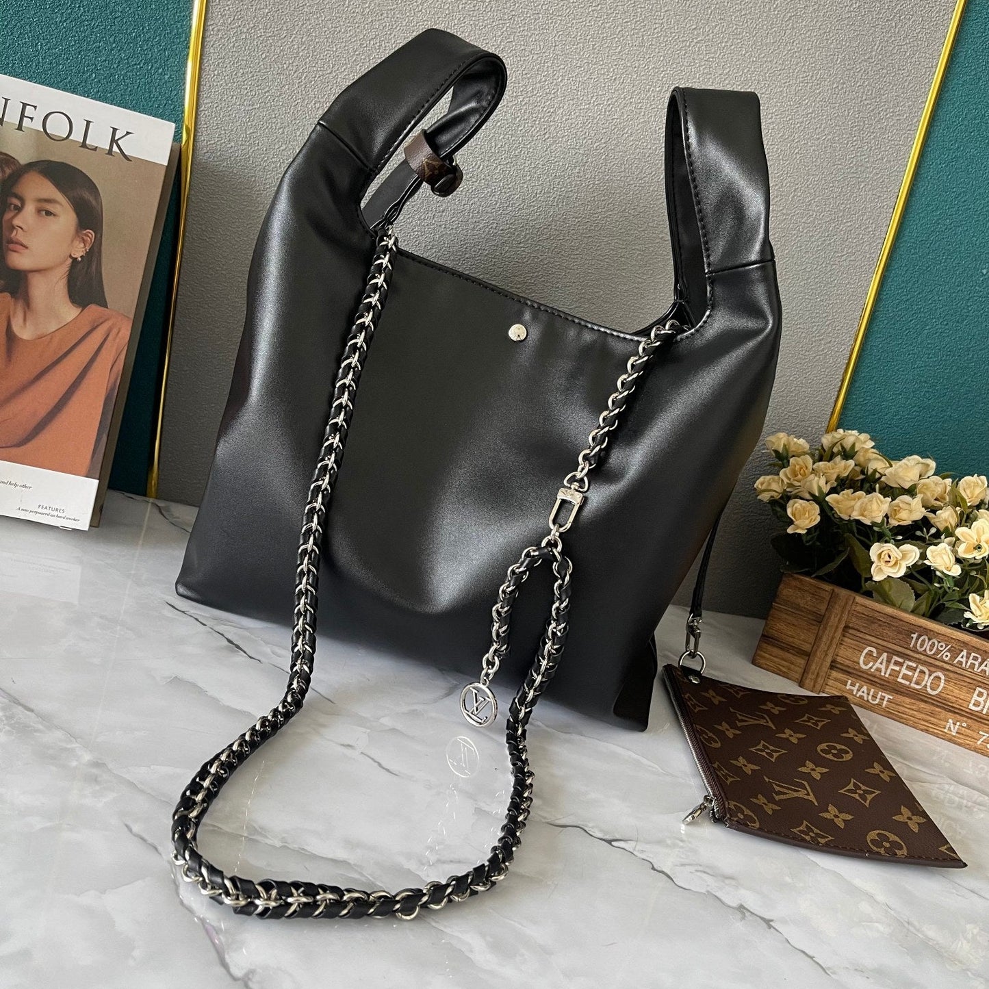 Elite Carryalls