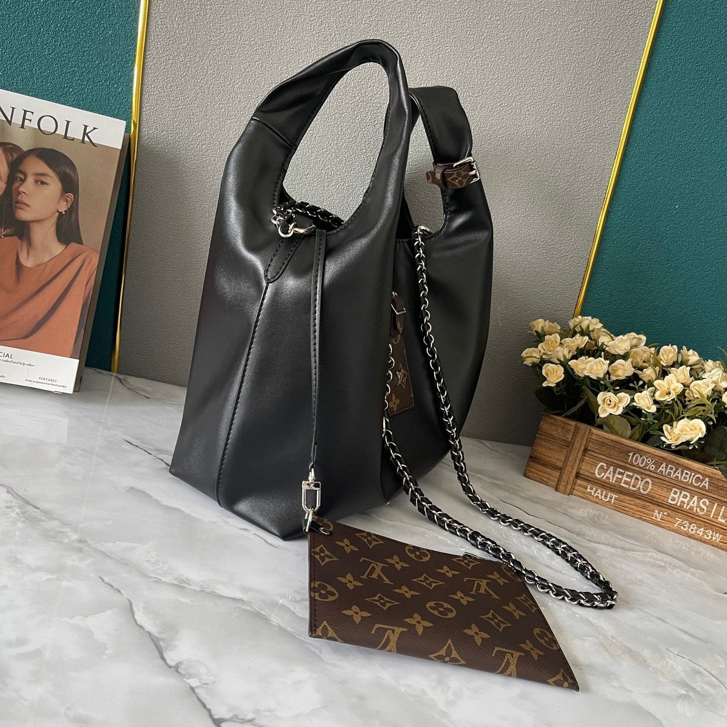 Elite Carryalls