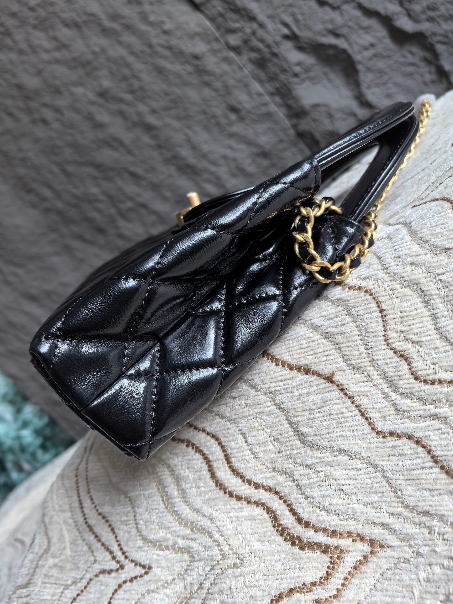 Elite Carryalls