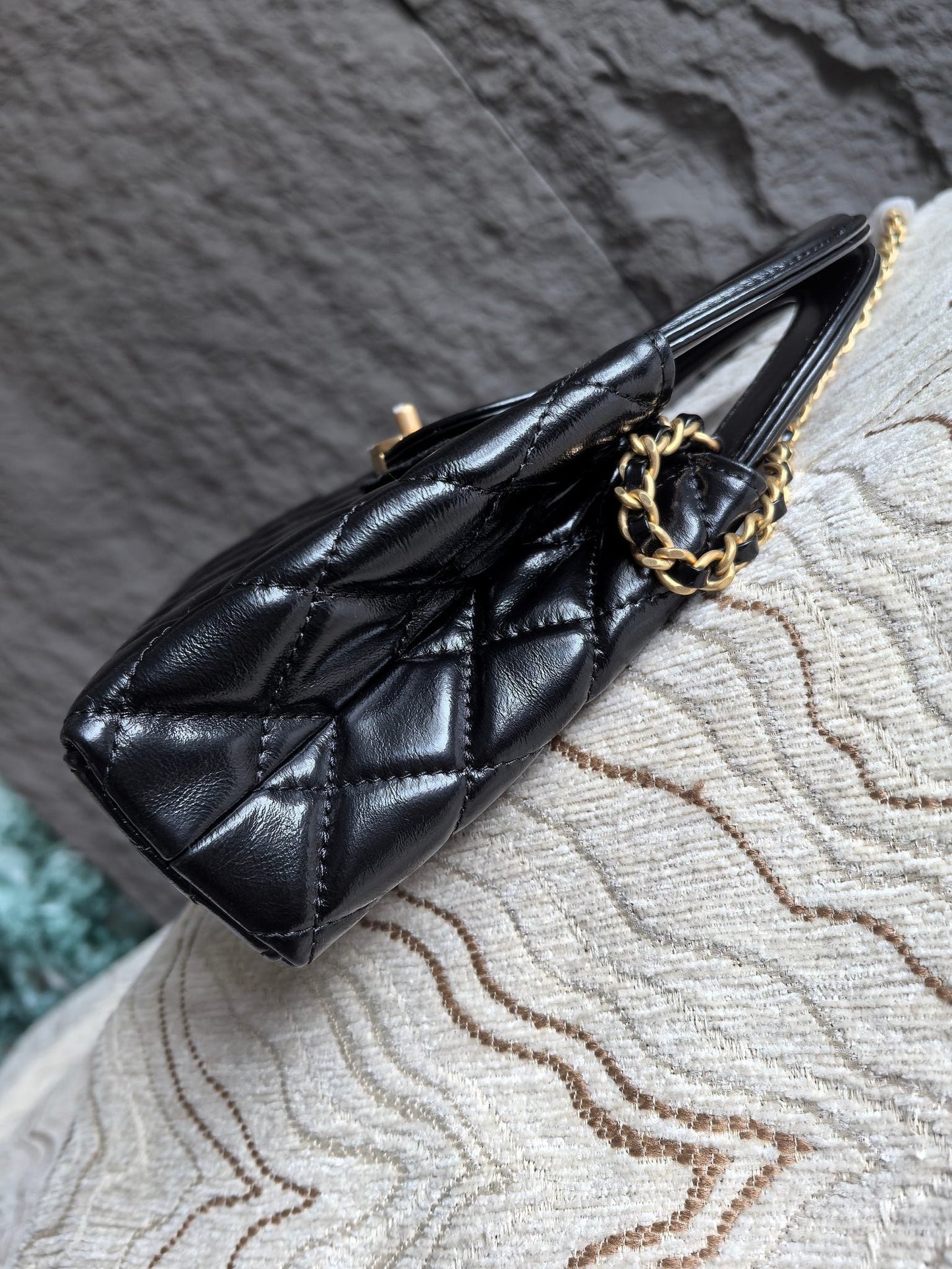 Elite Carryalls