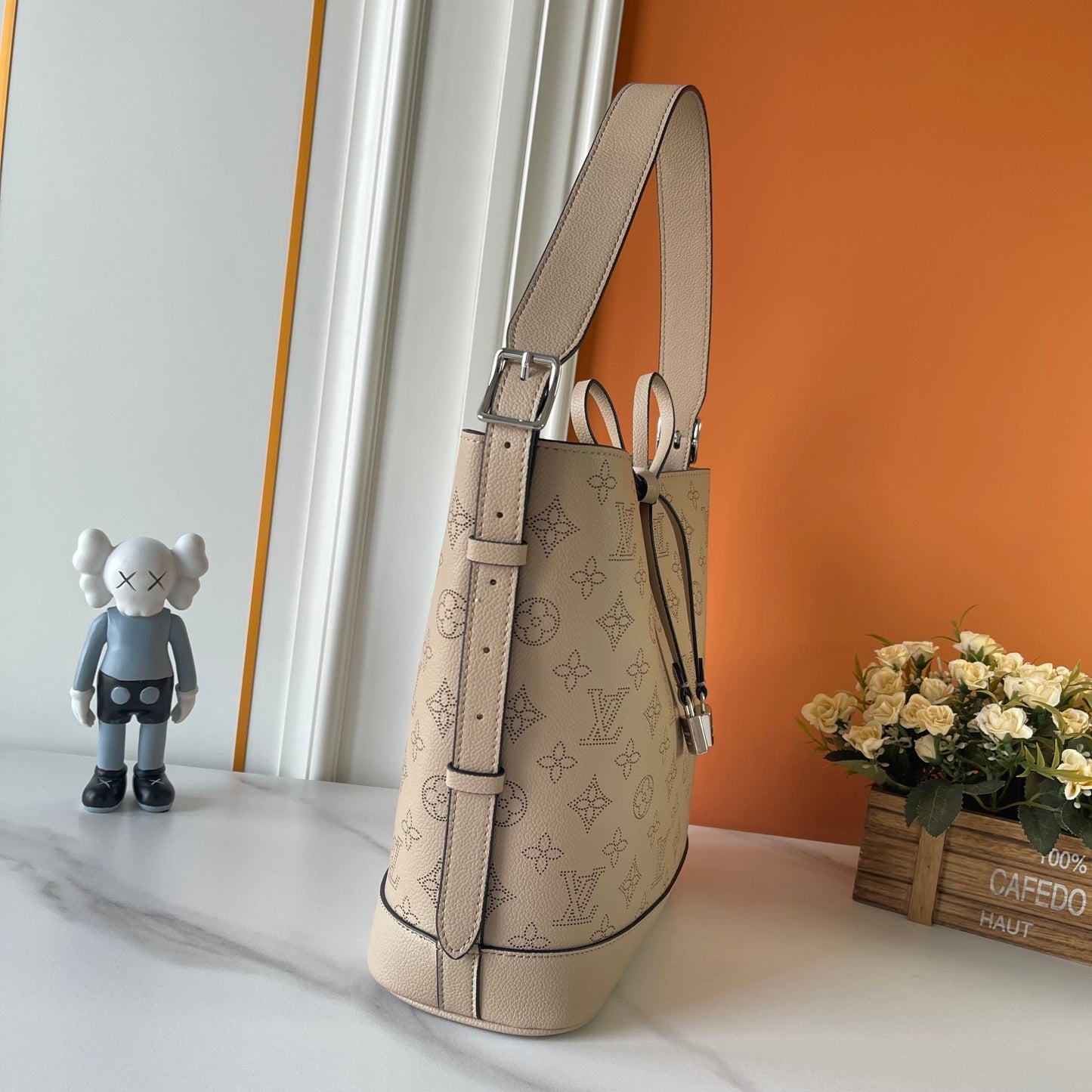 Elite Carryalls