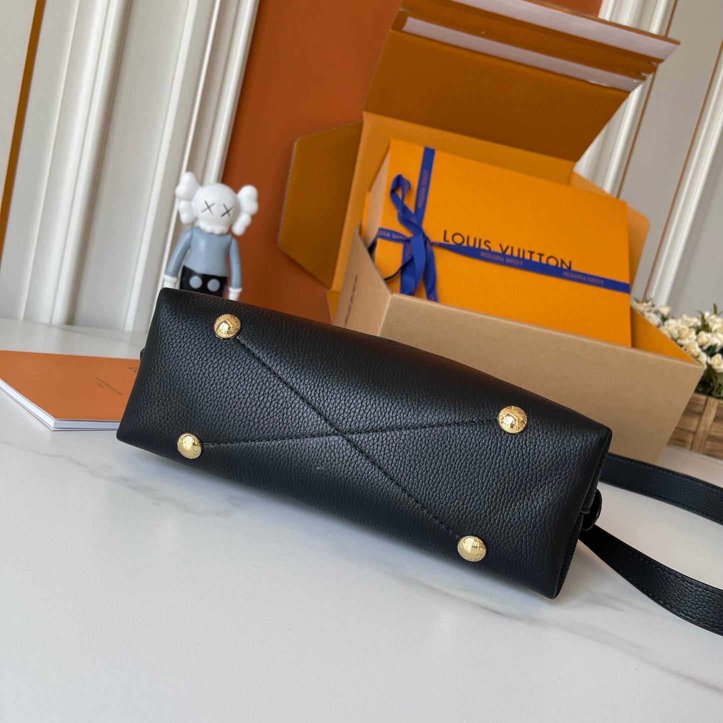 Elite Carryalls