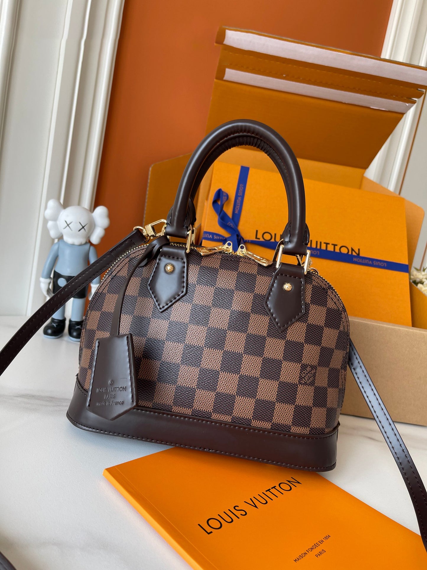 Elite Carryalls