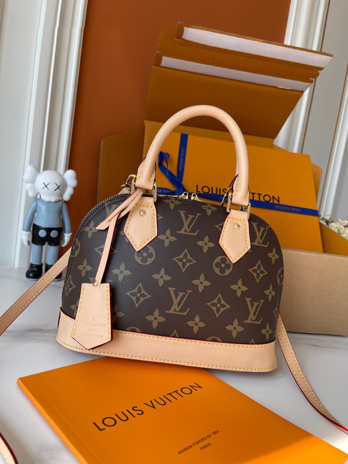 Elite Carryalls