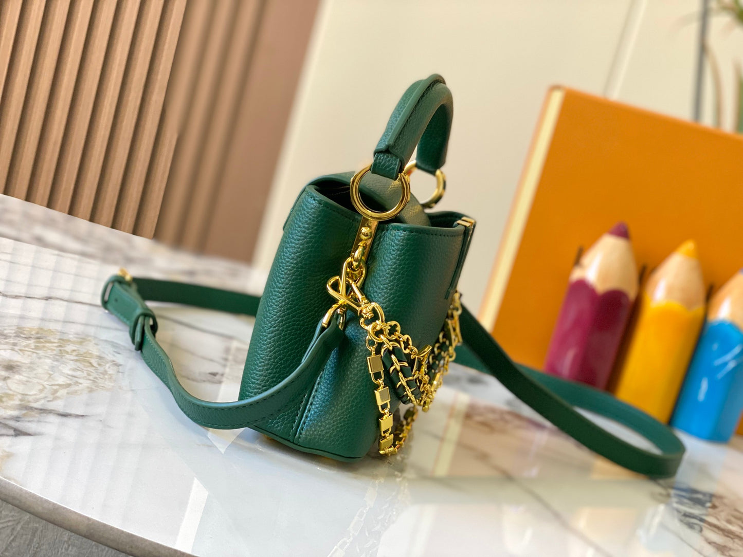 Elite Carryalls