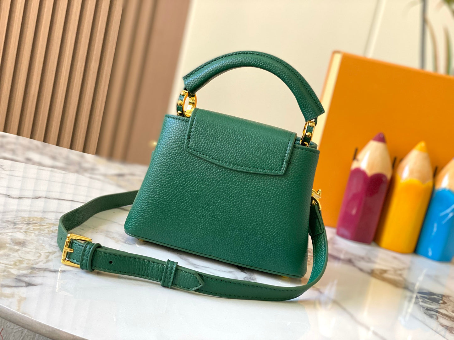Elite Carryalls