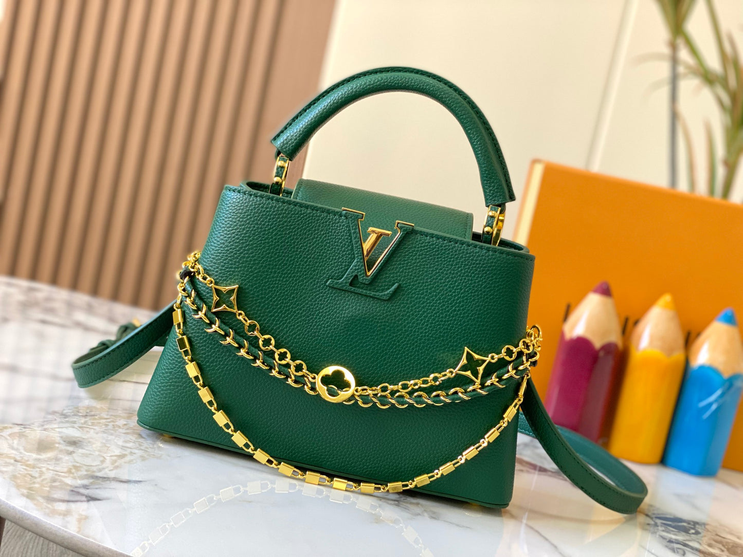Elite Carryalls