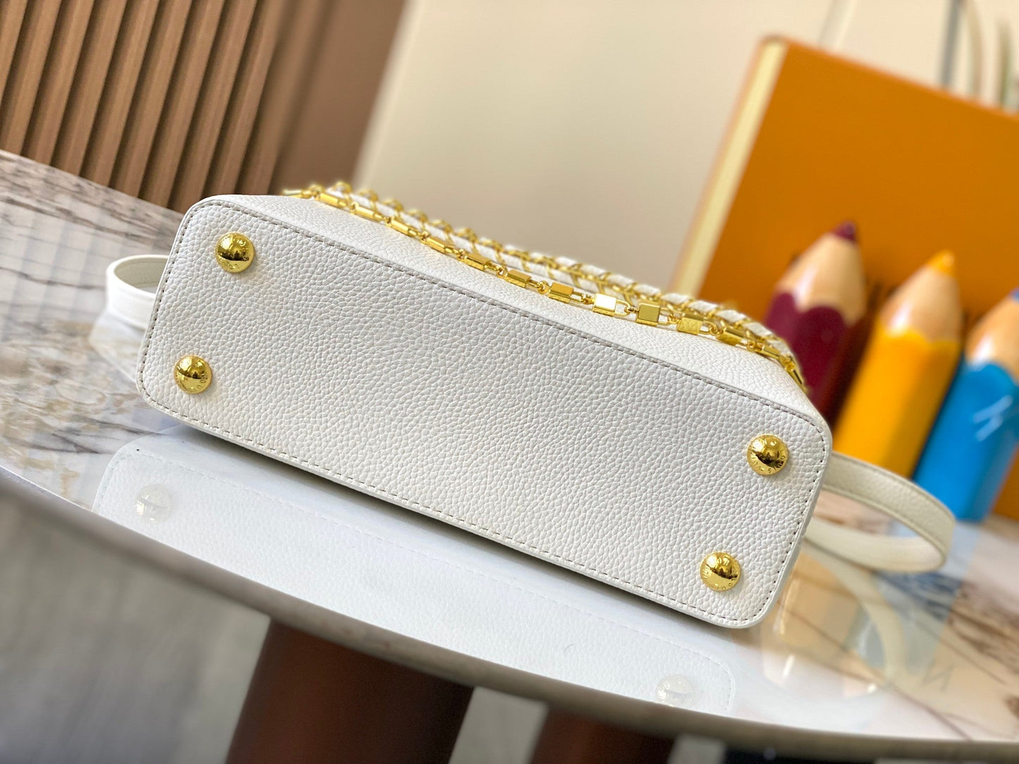 Elite Carryalls