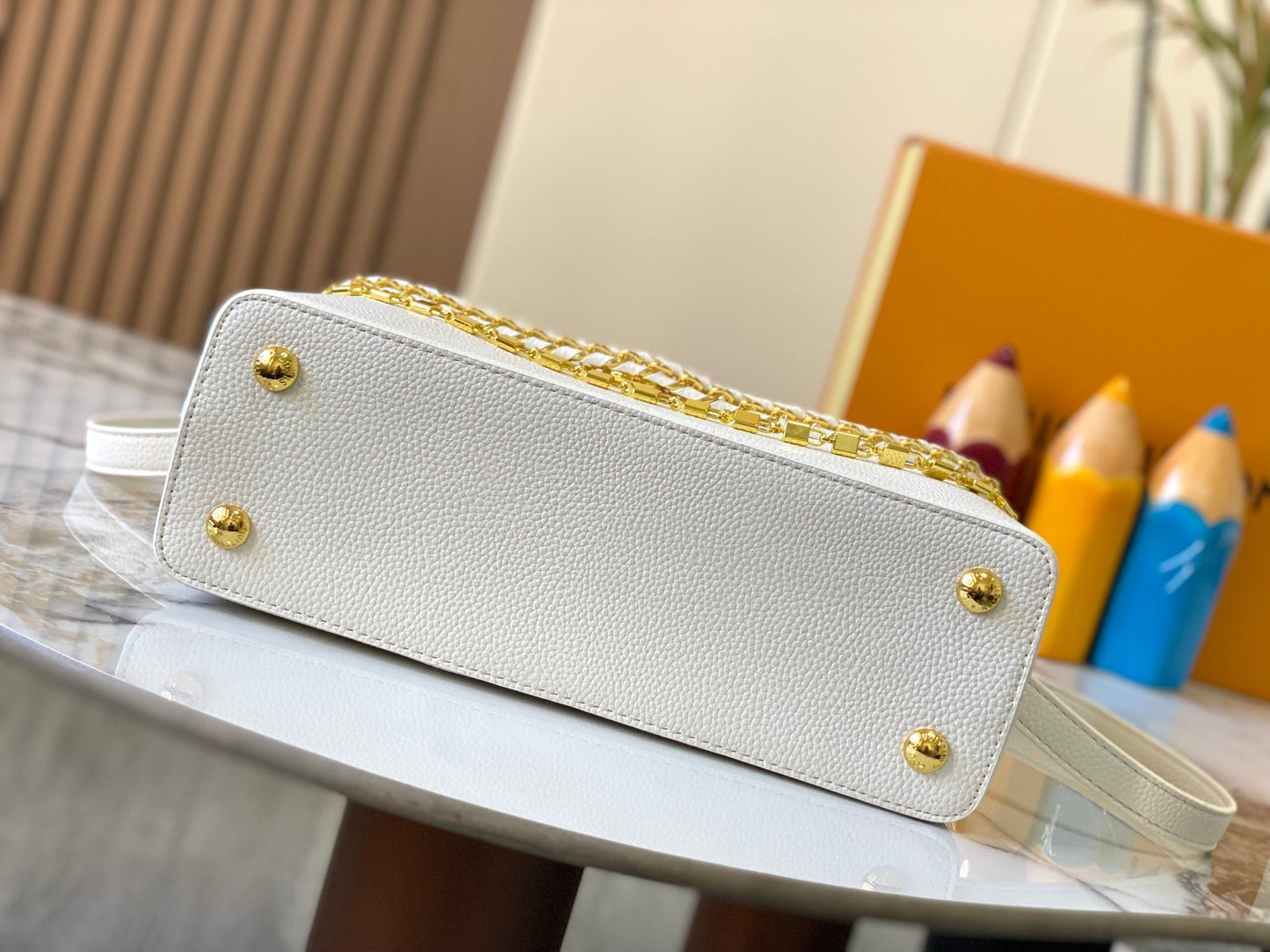 Elite Carryalls