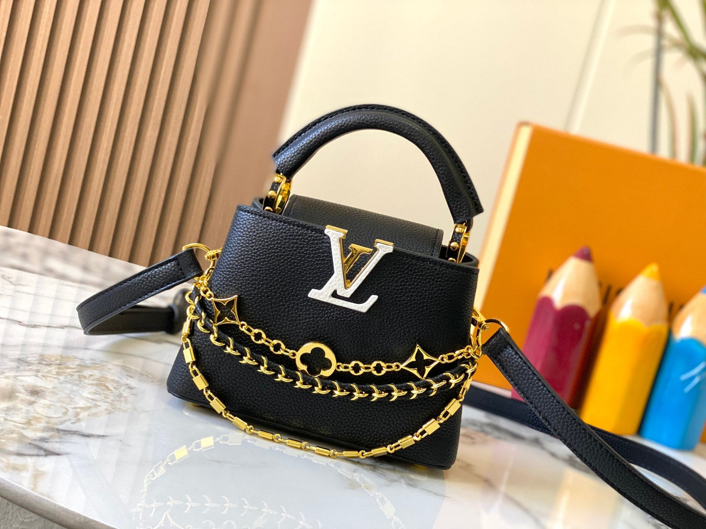Elite Carryalls