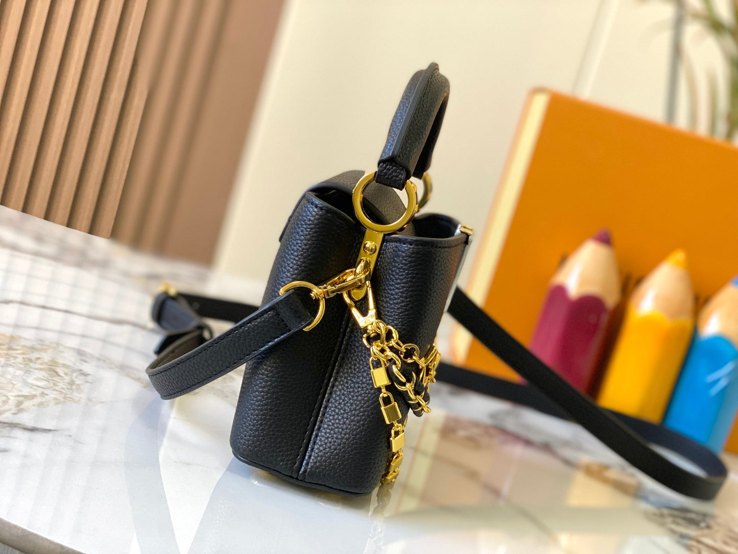 Elite Carryalls