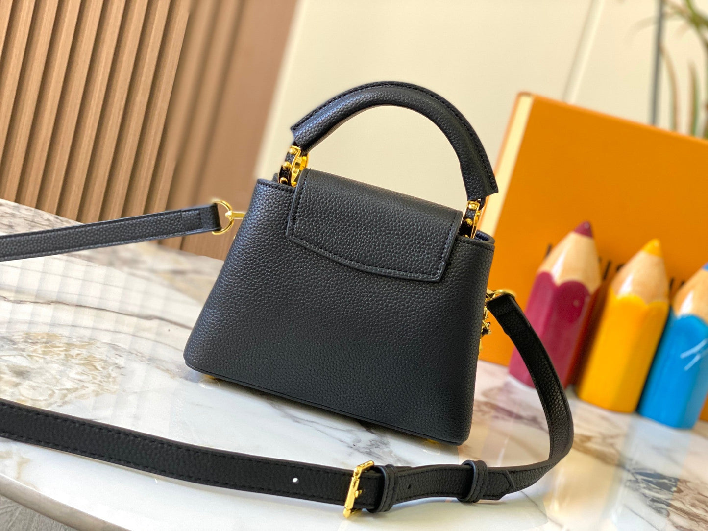 Elite Carryalls