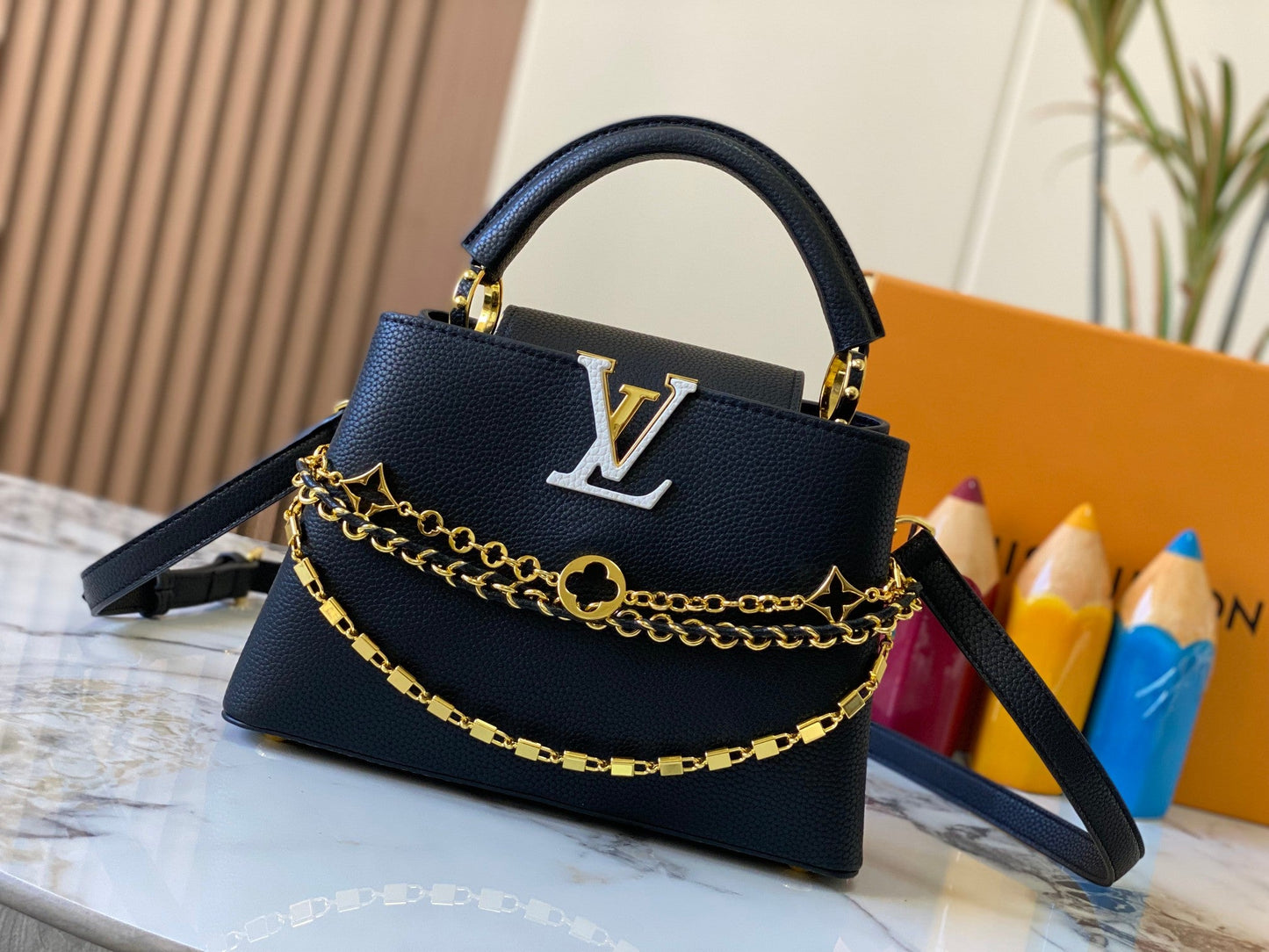 Elite Carryalls