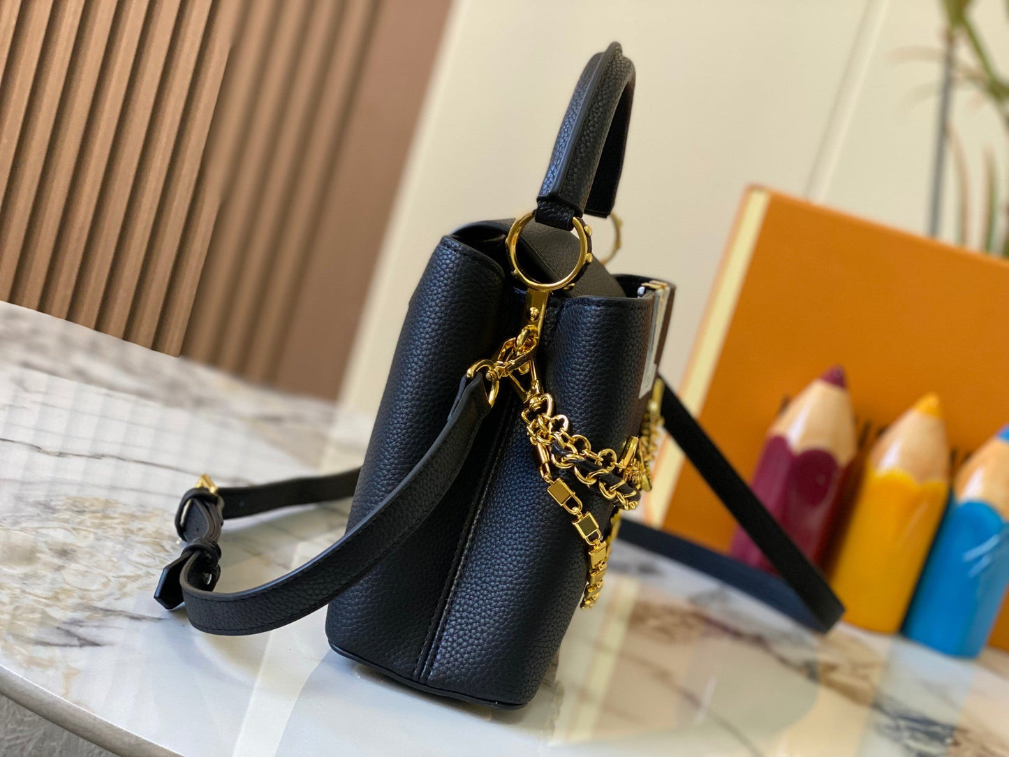 Elite Carryalls