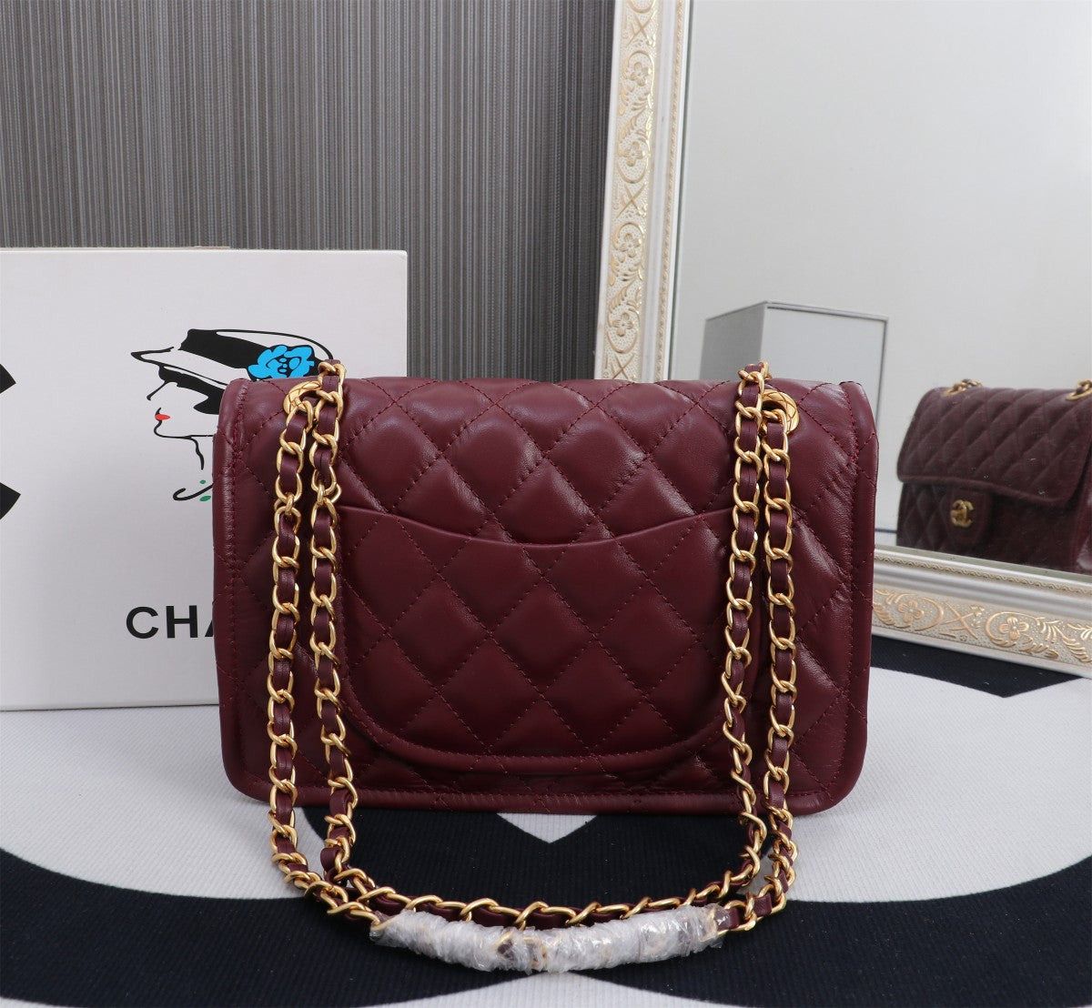 Elite Carryalls