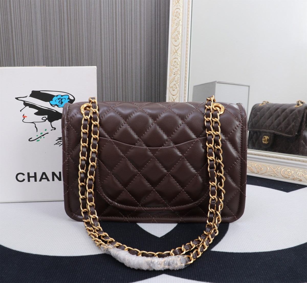 Elite Carryalls