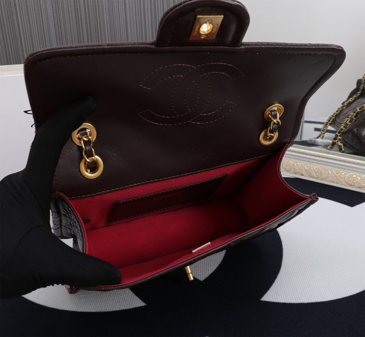 Elite Carryalls