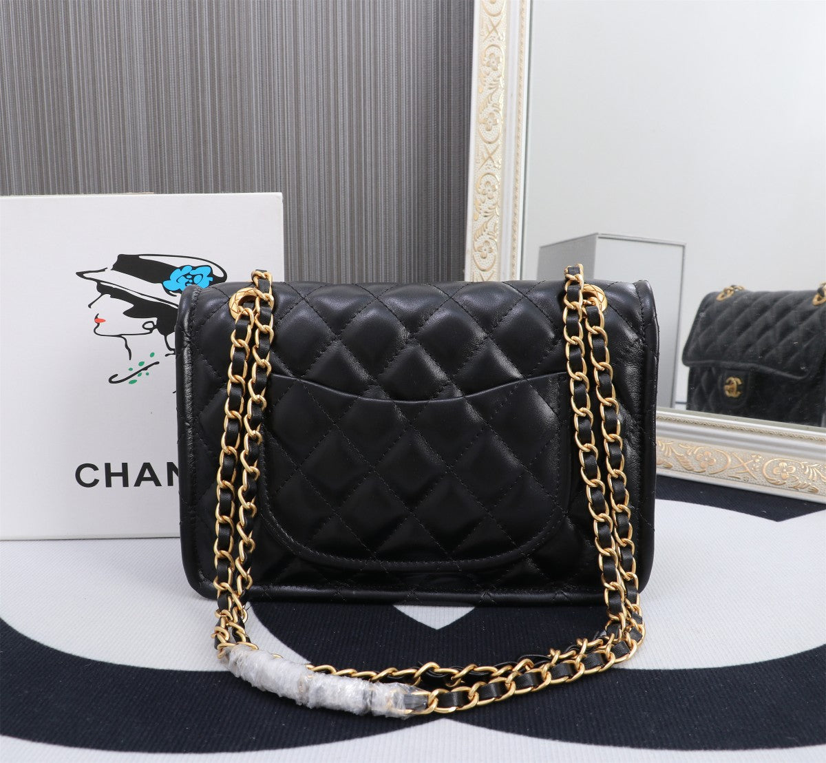 Elite Carryalls