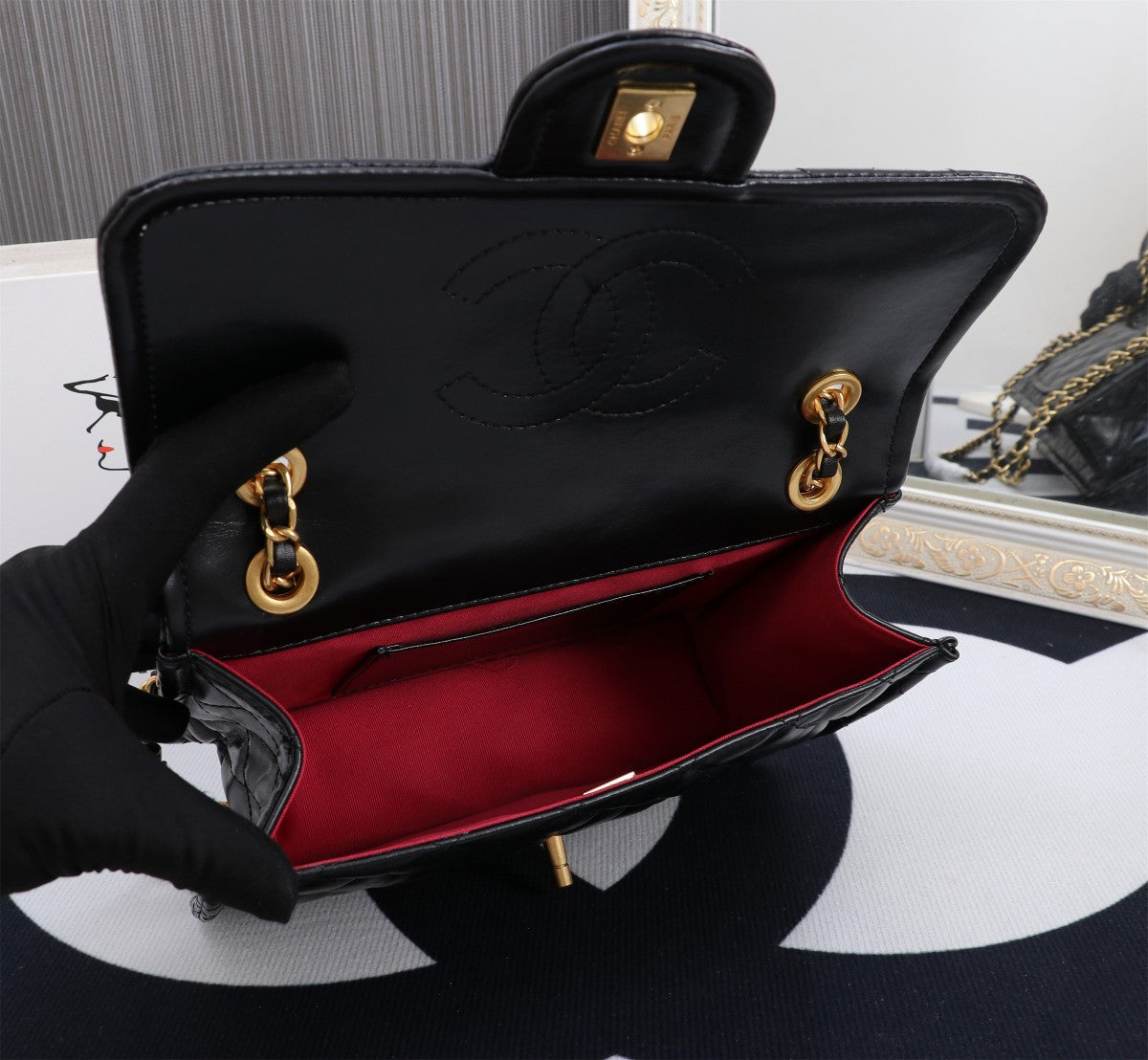 Elite Carryalls