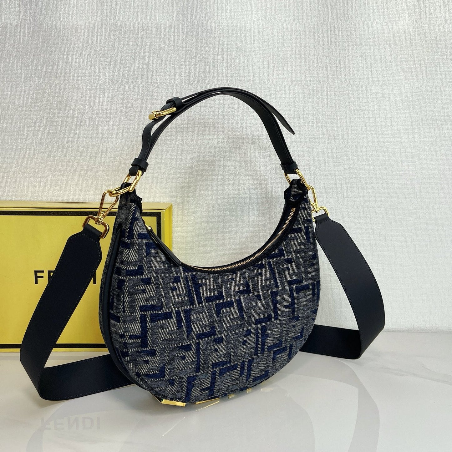 Elite Carryalls
