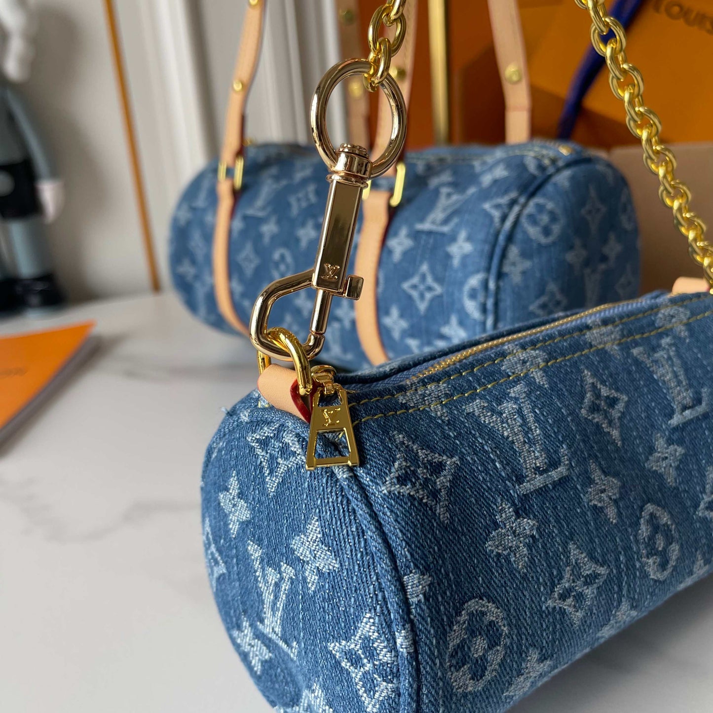 Elite Carryalls