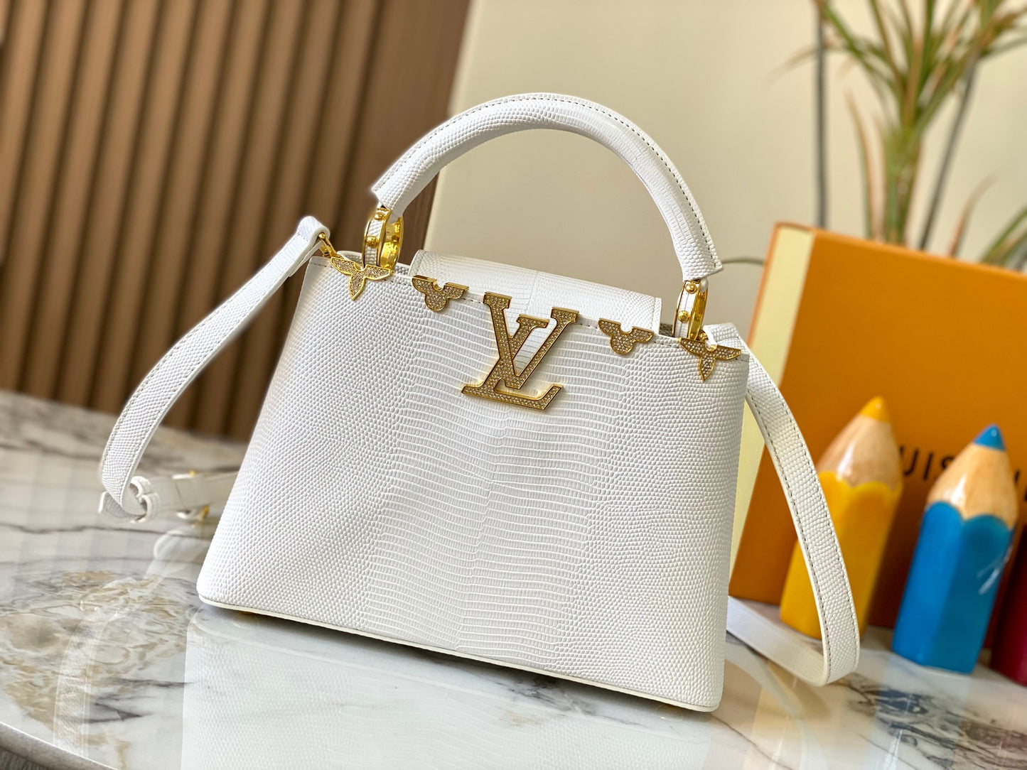 Elite Carryalls