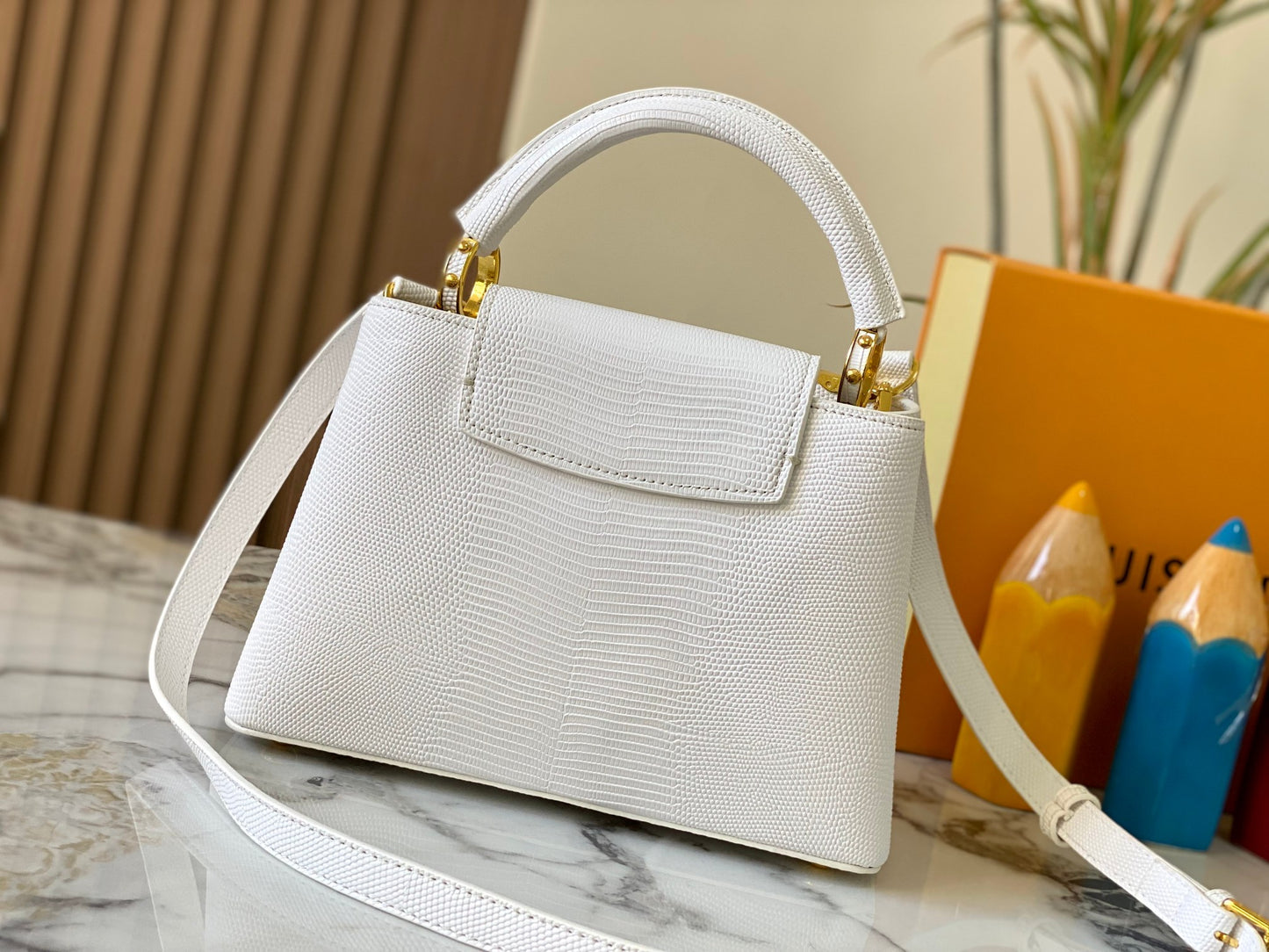 Elite Carryalls
