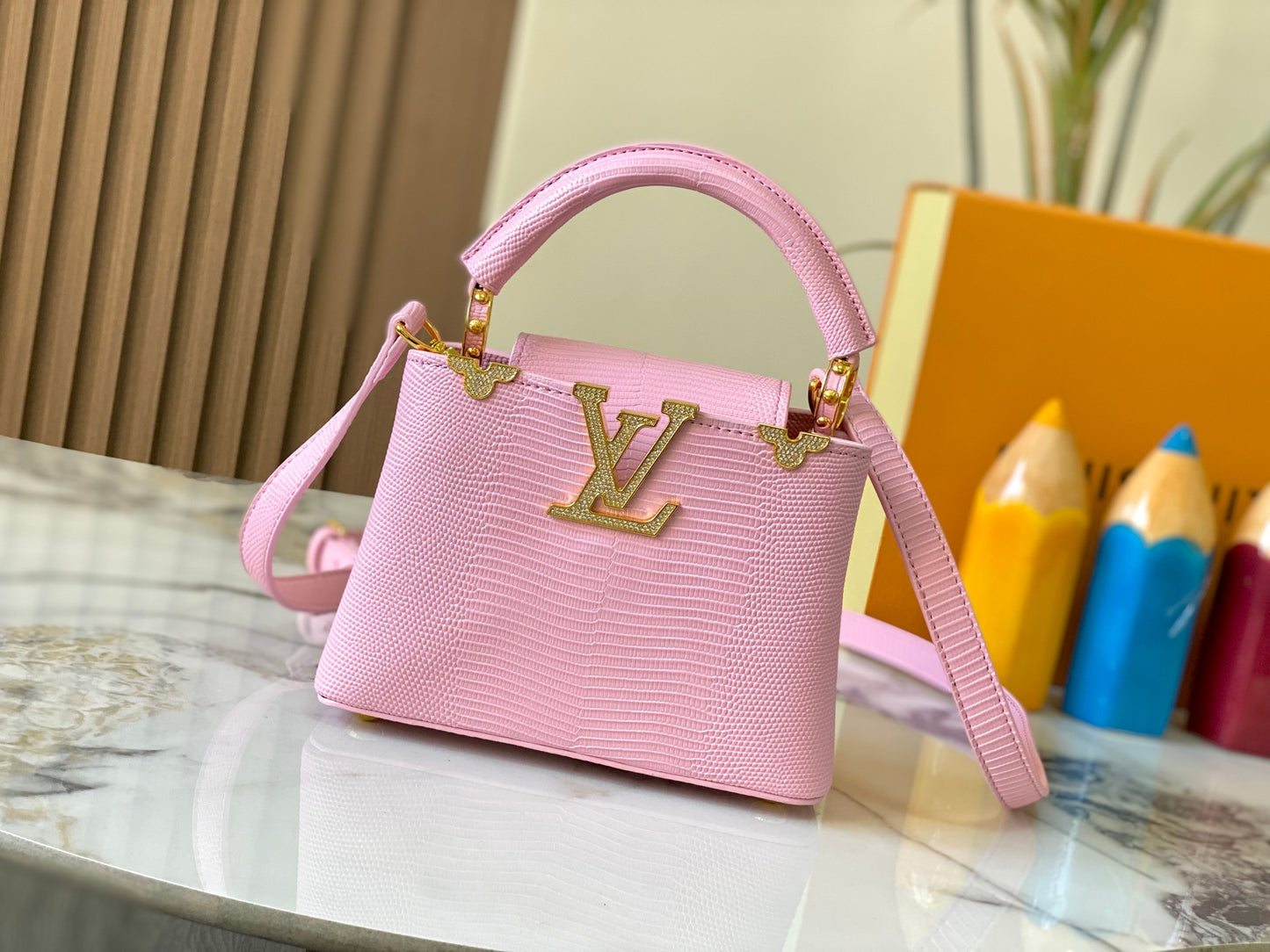 Elite Carryalls
