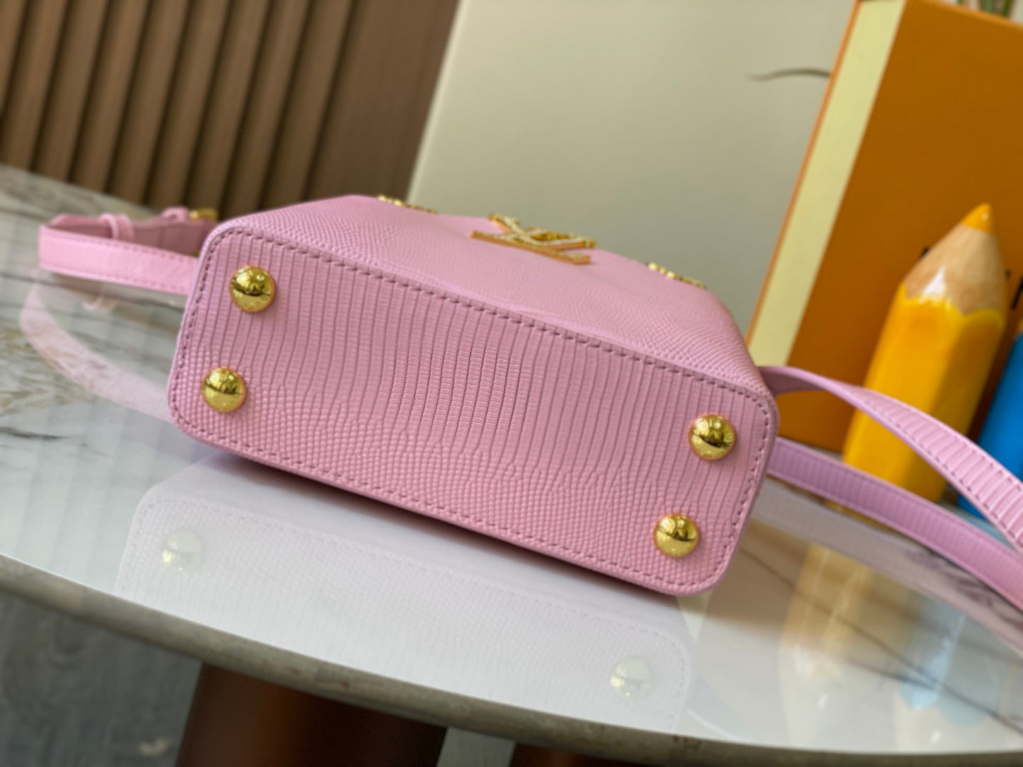 Elite Carryalls