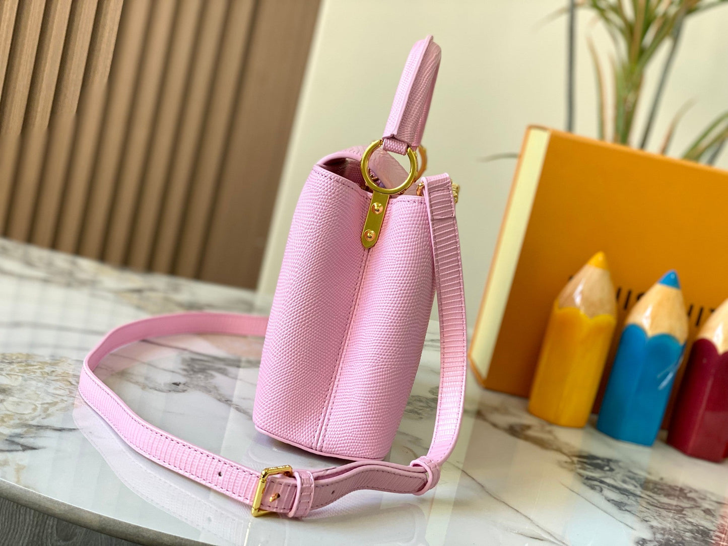 Elite Carryalls