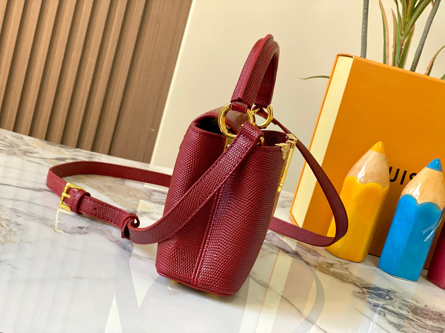 Elite Carryalls
