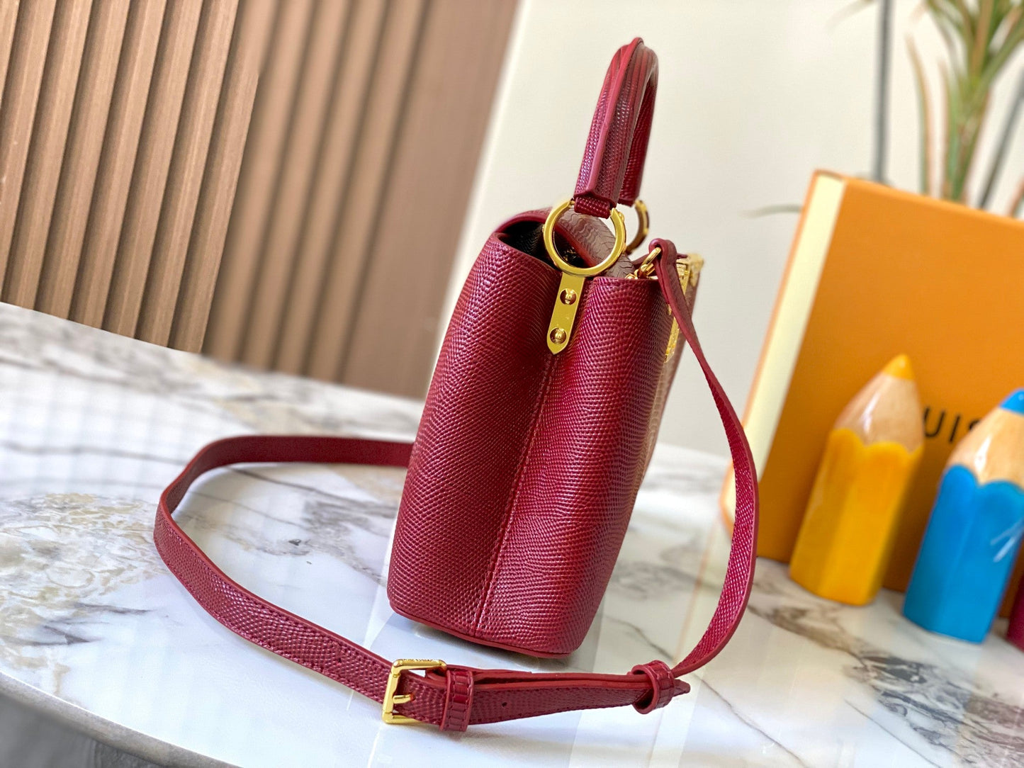 Elite Carryalls