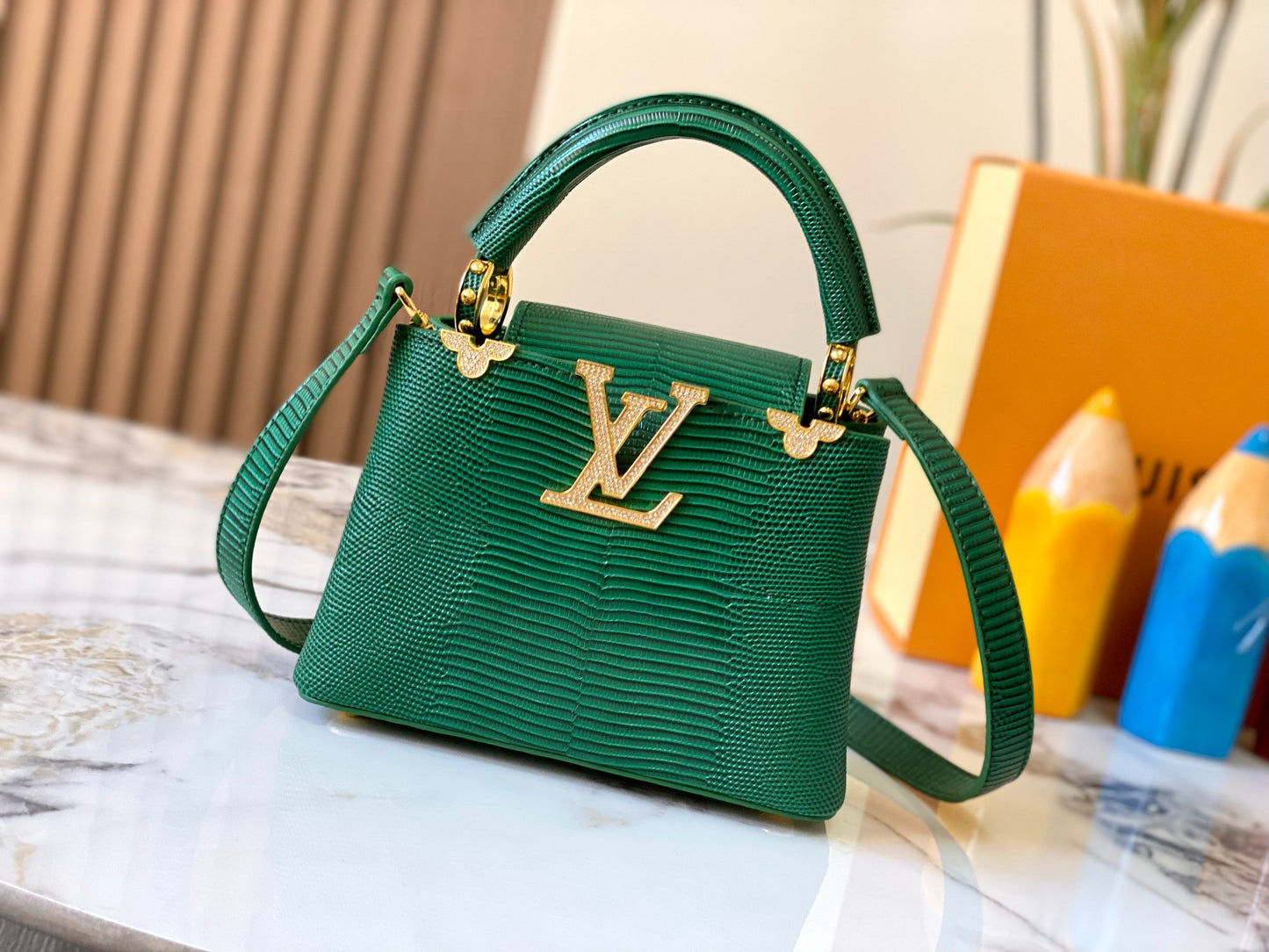 Elite Carryalls