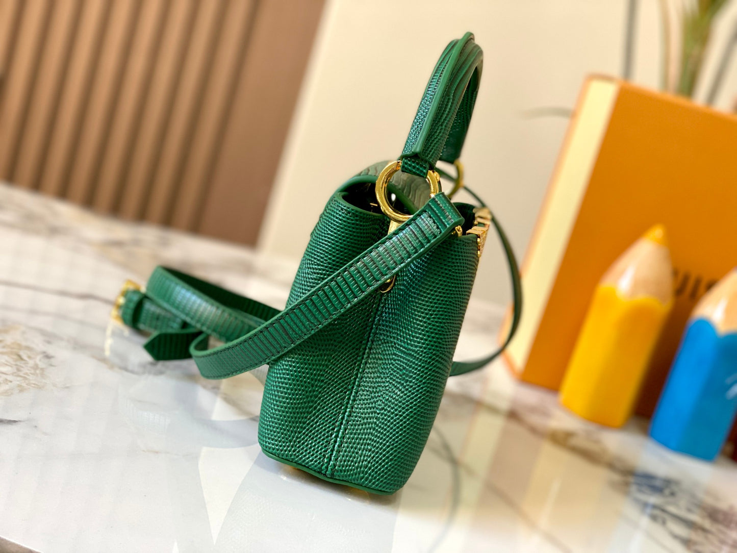 Elite Carryalls