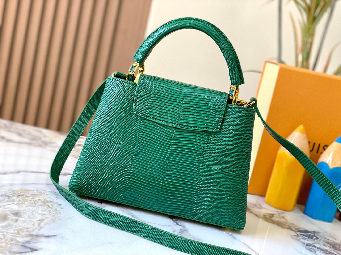 Elite Carryalls