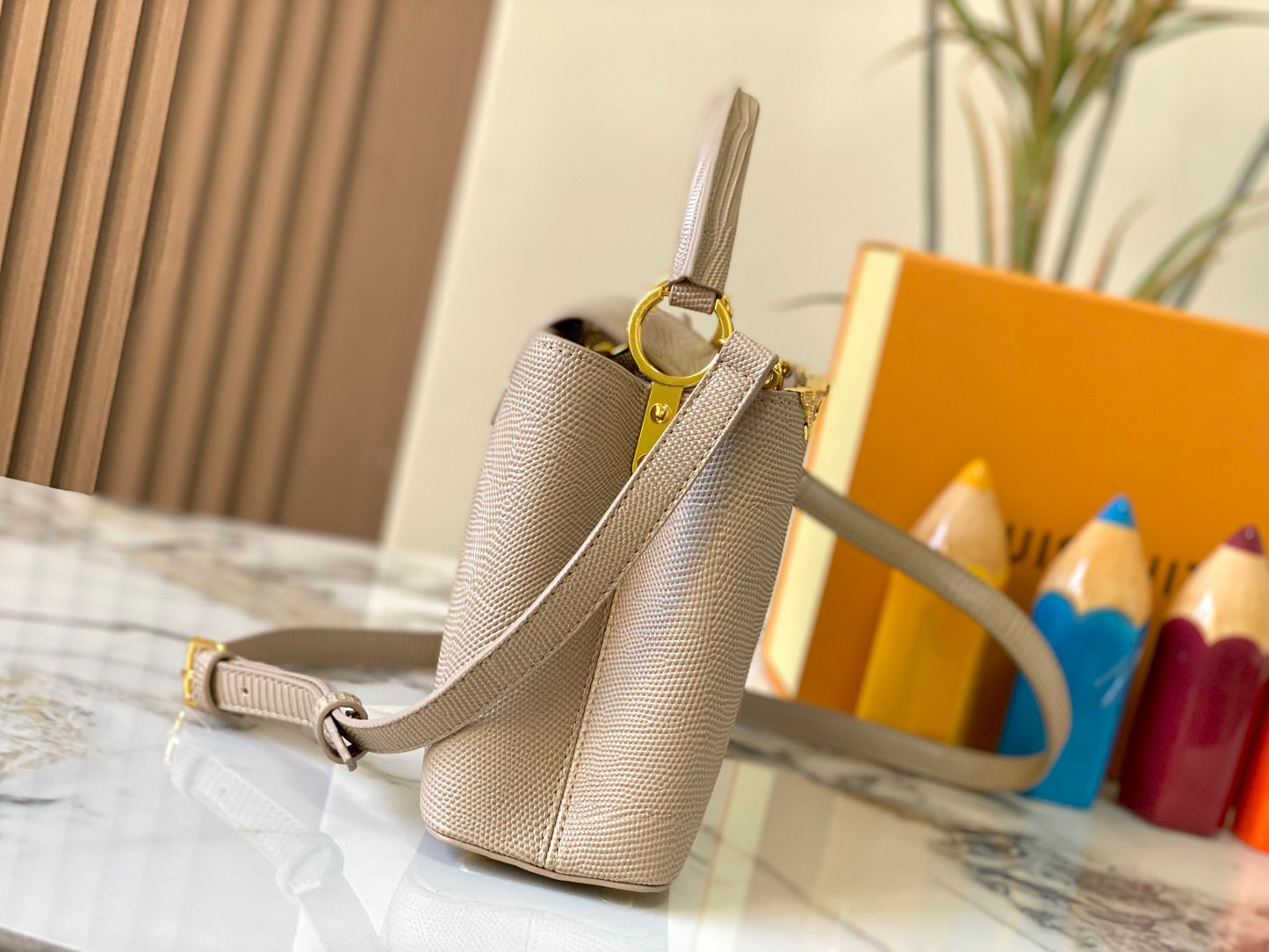 Elite Carryalls
