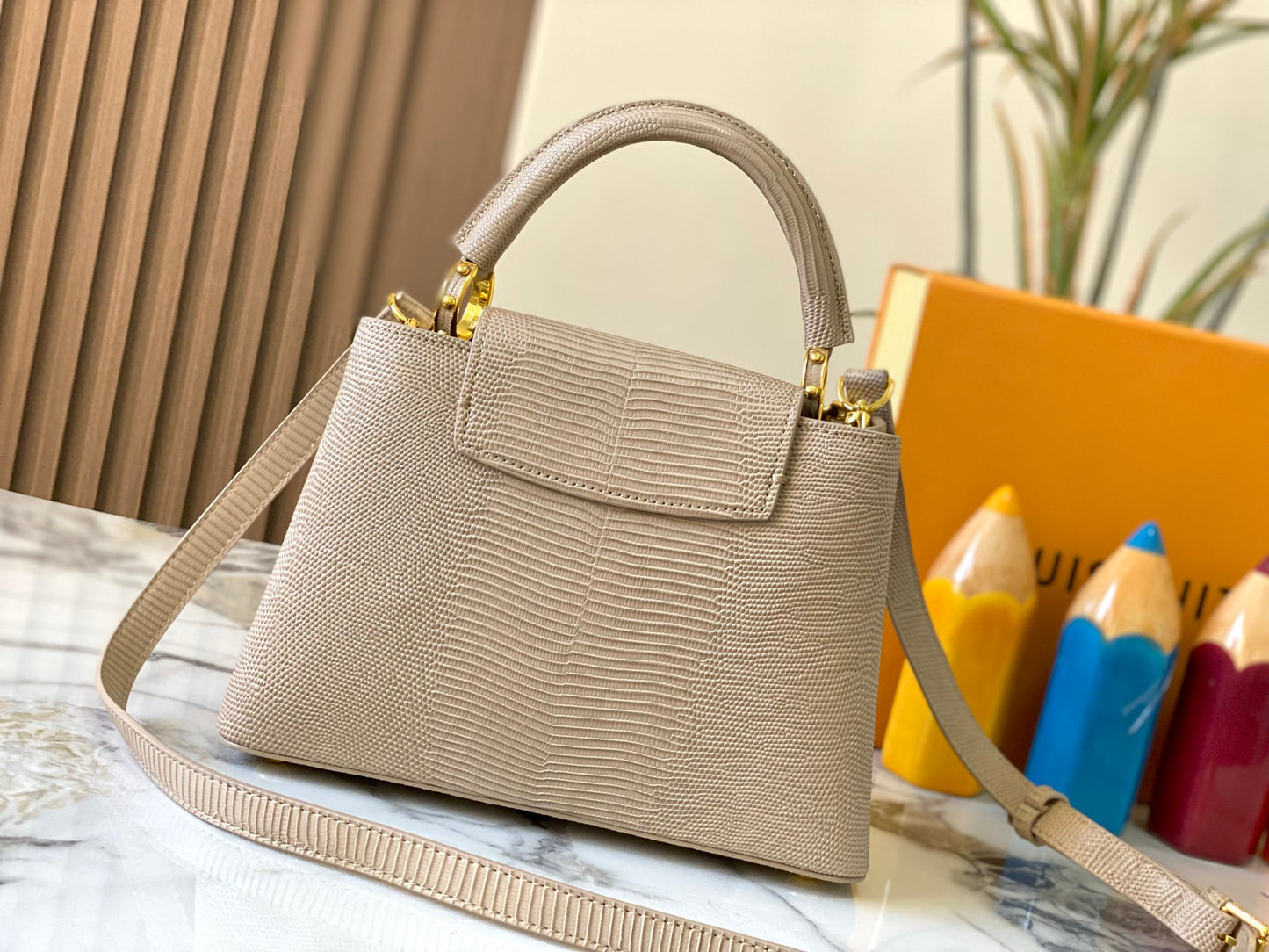 Elite Carryalls
